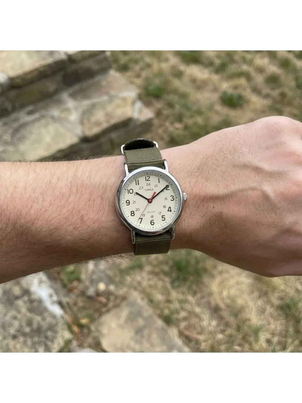 Unisex Green And Cream Analog Quartz Nylon Fabric Slip Adjustable Durable Watch